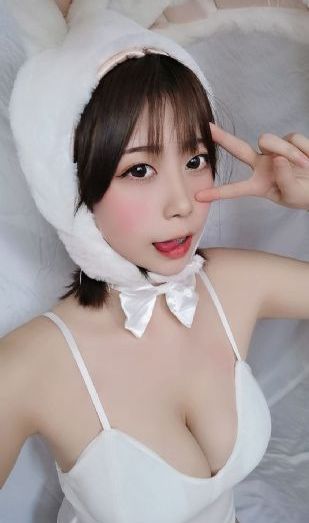 穿越之美女保镖_高清电影-免费完整版