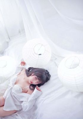 小明永久成人一区二区_有字幕完整版